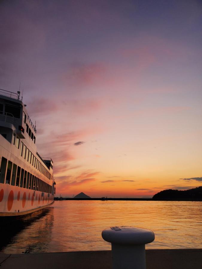 Yado Seven Beach Naoshima Dış mekan fotoğraf